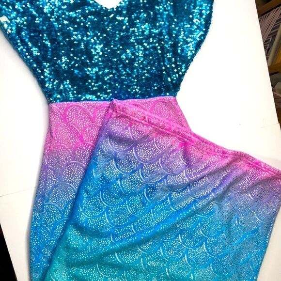 Reversible Sequin Mermaid Tail Fleece Sleeper Sleep Sack OS - Picture 2 of 8